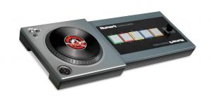 La platine de Scratch : The Ultimate DJ dévoilée