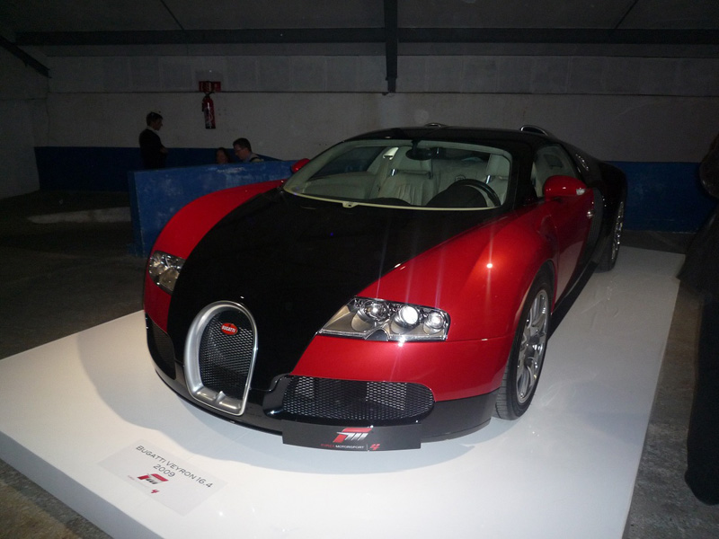 €1,225,000 sous les yeux
