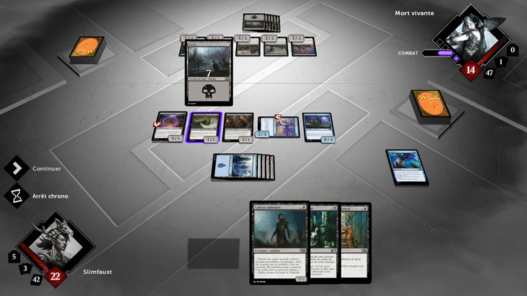 Le deck Theros bleu/noir, disponible au départ, a beaucoup de mal à fonctionner...
