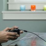 Manette Xbox One + câble compatible Windows dispo en novembre