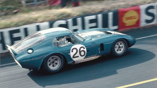 News : Des manettes Xbox One collector 24h Le Mans en hommage à Ford
