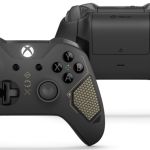 Manette Xbox One Tech Series : la manette Recon avec texture sur le dessus et grip arrière