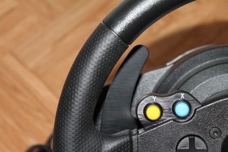 Test : Test – Volant Thrustmaster TMX Pro Force Feedback