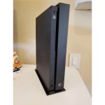 Support vertical Xbox One X : imprimez-le en 3D gratuitement !