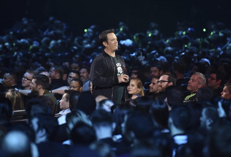 Phil Spencer et les dérives du crunch : la vision de Xbox