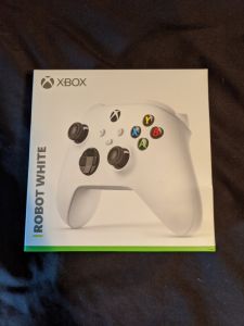 News : Xbox Series S : leak de l’autre Xbox next-gen via sa manette blanche