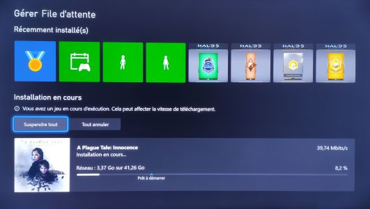 News : Votre Xbox vous prévient désormais que jouer peut ralentir vos téléchargements