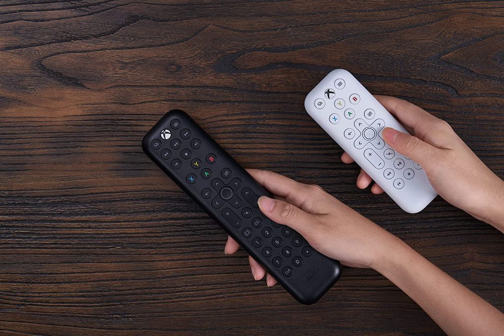 8BitDo prépare deux télécommandes dédiées aux Xbox Series X|S et One