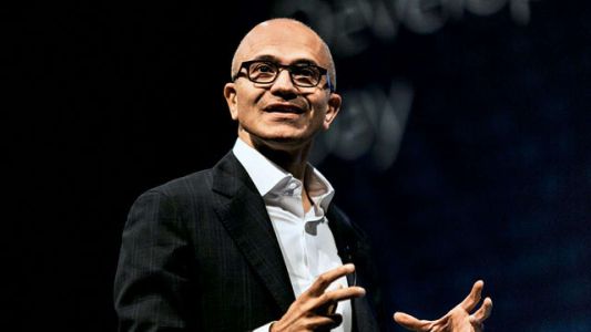 Le patron de Microsoft sonne l&rsquo;alarme : l’IA doit servir à quelque chose ou elle perdra sa « permission sociale »