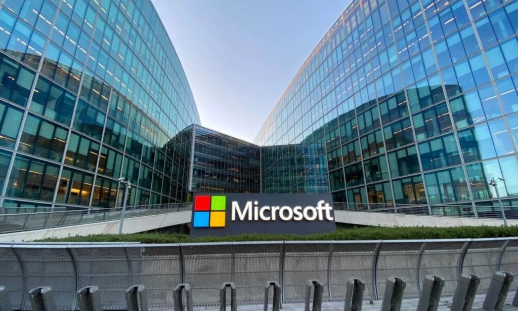 Microsoft suspend la vente de tous ses nouveaux produits et services en Russie