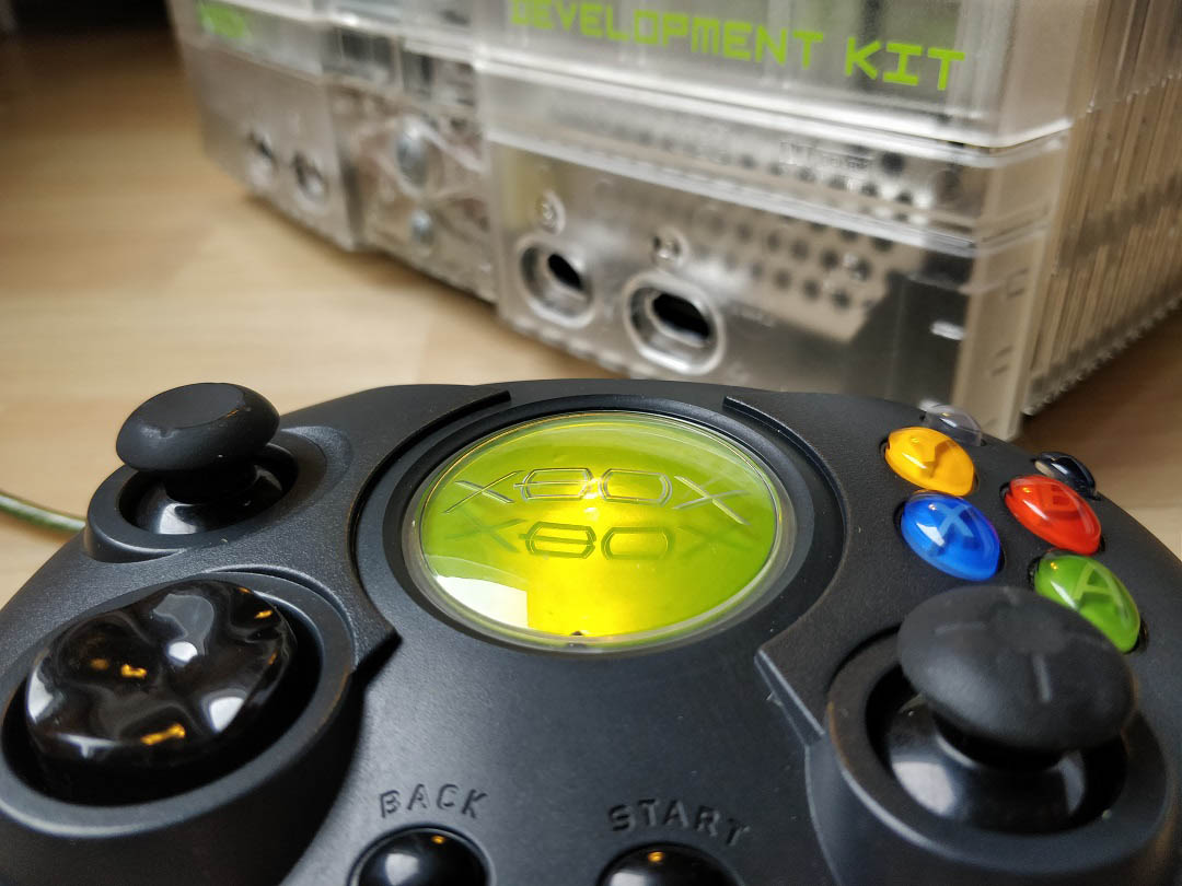 Shishirux possède un kit de développement de la première Xbox