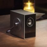 LG CineBeam Cube : un vidéoprojecteur léger avec une image 4K jusqu’à 120 pouces