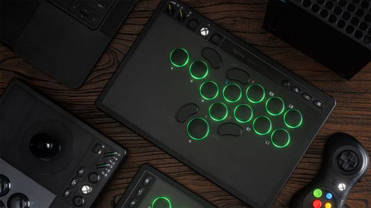News : 8BitDo annonce un Arcade Controller pour Xbox ultra fin et sobre