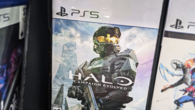 News : Halo sur PS5 : voir des boîtes du jeu chez GameStop provoque un choc chez les fans Xbox