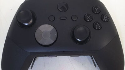Surprise : la nouvelle manette Xbox Elite 3 fuite, et elle cache de grosses nouveautés
