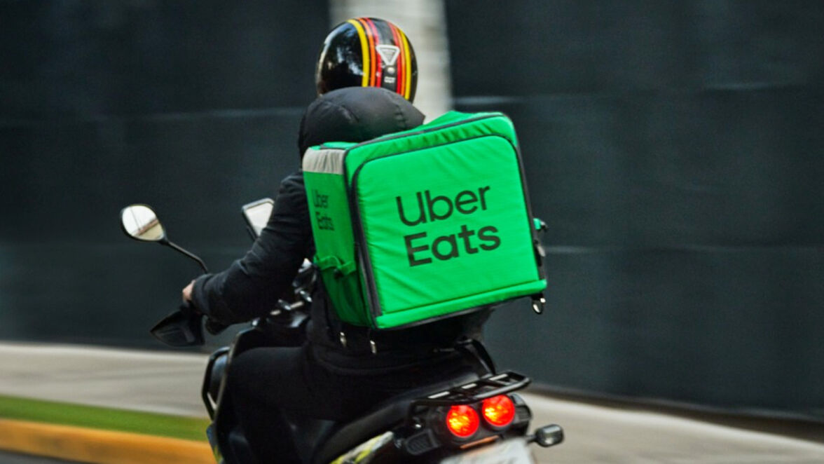 Besoin d’un jeu ou d’une manette en urgence ? Uber Eats lance un partenariat avec GameStop